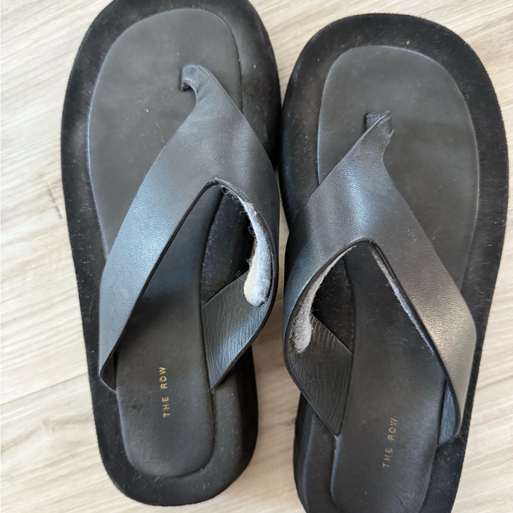 The Row Ginza sandals size 7